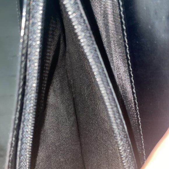 Vintage Salvatore Ferragamo Black Leather Wallet Authentic!! Made In Italy 🇮🇹 - Picture 10 of 15